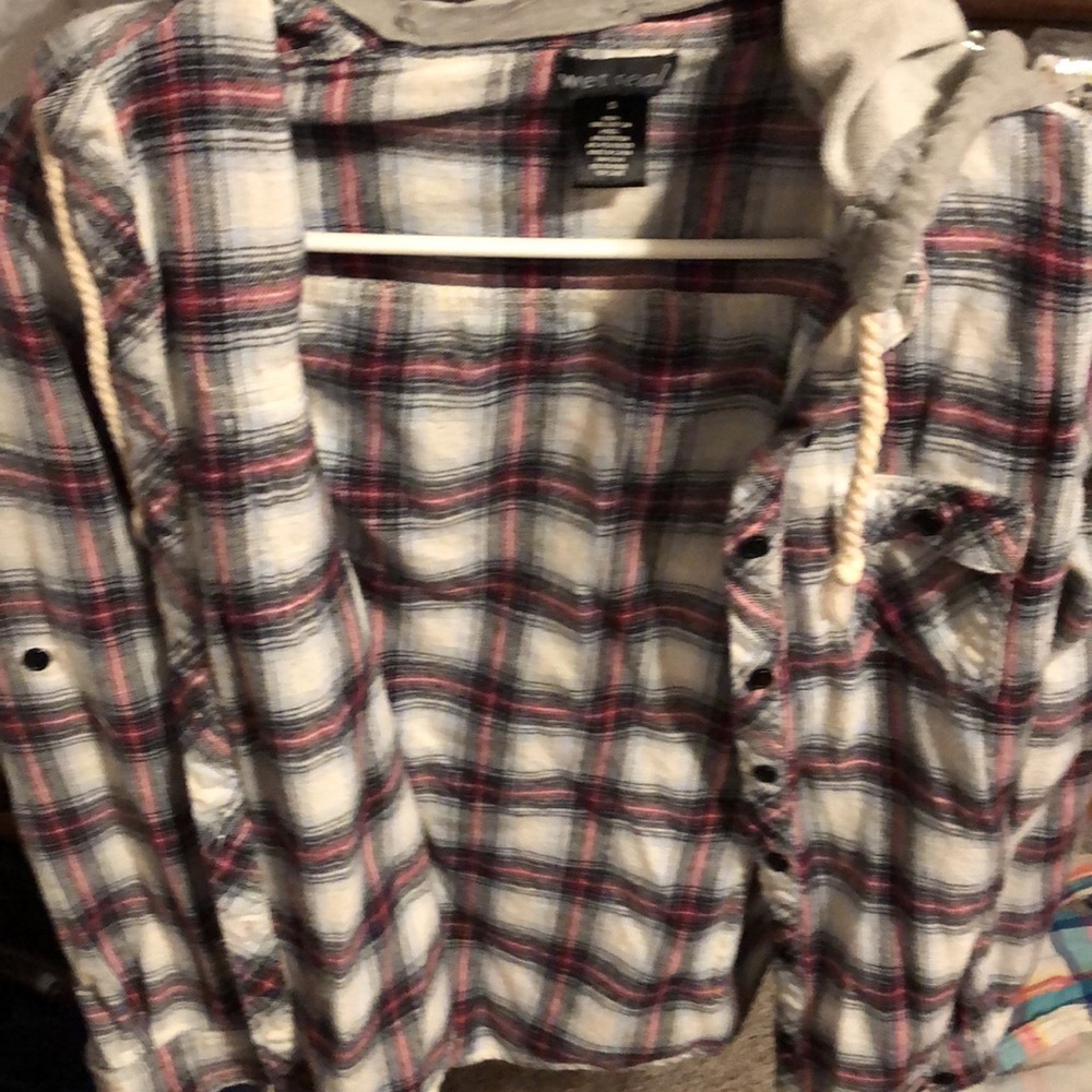 Flannel - Picture 3 of 3